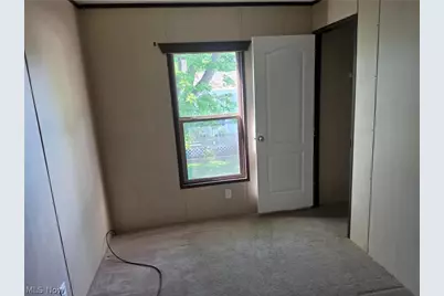 3000 Moxadarla Drive #28, Zanesville, OH 43701 - Photo 4