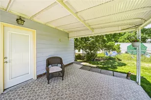 423 E 305th St, Willowick, OH 44095 - Photo 8