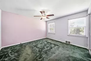 423 E 305th St, Willowick, OH 44095 - Photo 28