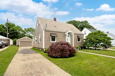407 Oxford Avenue, Akron, OH 44310 - Photo 2