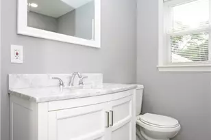 407 Oxford Ave, Akron, OH 44310 - Photo 14