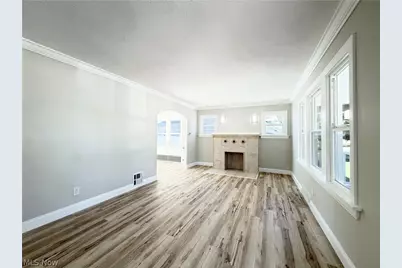 157 Fairlawn Avenue, Elyria, OH 44035 - Photo 4