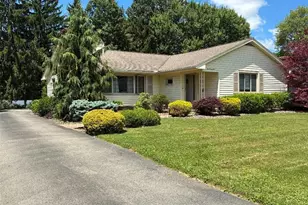 573 Grandview Ave, East Palestine, OH 44413 - Photo 30