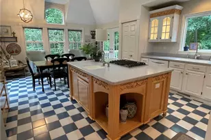 10370 Pinecrest Rd, Concord Twp, OH 44077 - Photo 14