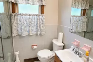 4345 Woodleigh Ln, Youngstown, OH 44511 - Photo 10