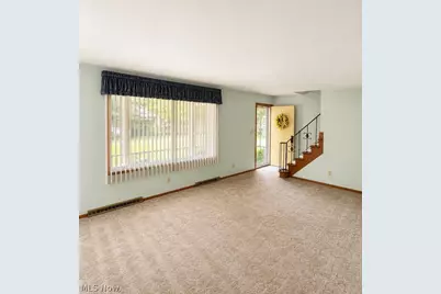 4345 Woodleigh Lane, Youngstown, OH 44511 - Photo 4