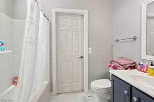 8320 Woodberry Blvd, Chagrin Falls, OH 44023 - Photo 28