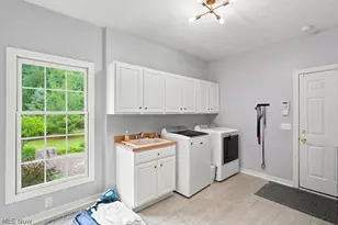 8320 Woodberry Blvd, Chagrin Falls, OH 44023 - Photo 20