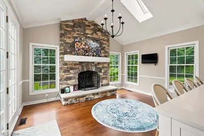 8320 Woodberry Boulevard, Chagrin Falls, OH 44023 - Photo 8