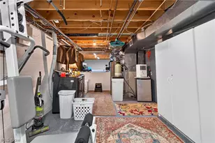 5668 Perry Hills Dr SW, Canton, OH 44706 - Photo 28