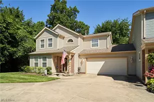 8637 Redtail Ct, Macedonia, OH 44056 - Photo 22
