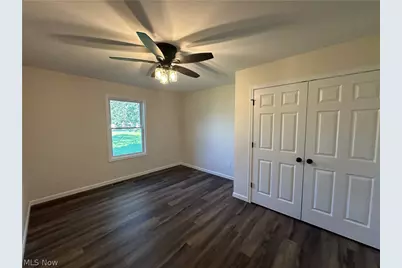 16 E Haywood Avenue, Struthers, OH 44471 - Photo 16