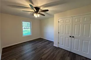 16 E Haywood Ave, Struthers, OH 44471 - Photo 16