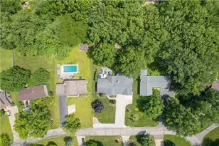 7742 Windy Hill Dr, Kent, OH 44240 - Photo 6