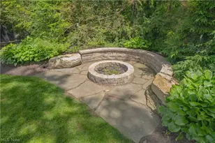 7742 Windy Hill Dr, Kent, OH 44240 - Photo 32