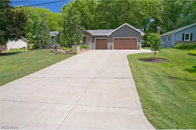 7742 Windy Hill Drive, Kent, OH 44240 - Photo 2
