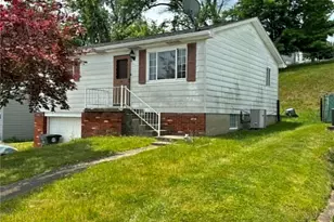 205 Canterbury Blvd, Steubenville, OH 43952 - Photo 2
