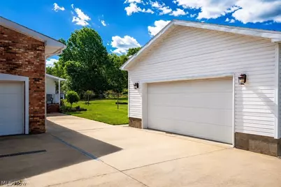 550 Emmaus Road, Belpre, OH 45714 - Photo 40