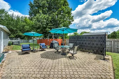4885 Lynncrest Street SW, Canton, OH 44706 - Photo 40
