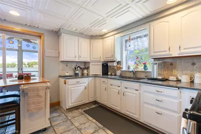 1614 W Park Avenue NW, Canton, OH 44708 - Photo 16
