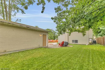 5983 Rosebelle Avenue, North Ridgeville, OH 44039 - Photo 32