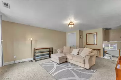 5983 Rosebelle Avenue, North Ridgeville, OH 44039 - Photo 4