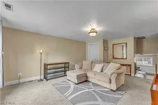 5983 Rosebelle Ave, North Ridgeville, OH 44039 - Photo 4