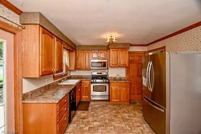 1495 Fairview Place, Alliance, OH 44601 - Photo 6