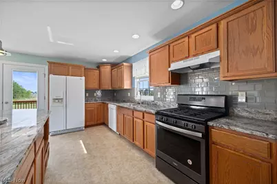 14617 Kneisel Road, Vermilion, OH 44089 - Photo 22