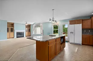 14617 Kneisel Rd, Vermilion, OH 44089 - Photo 8