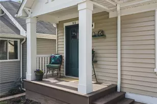 93 Longacre Ln, Chippewa Lake, OH 44215 - Photo 4