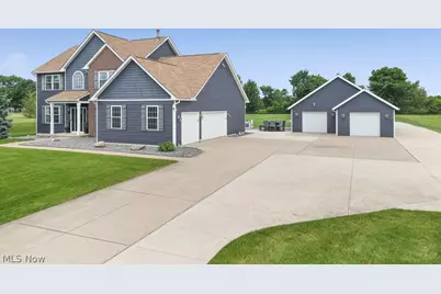 19137 Landing Lane, Columbia Station, OH 44028 - Photo 4