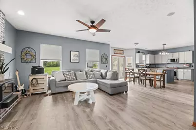 19137 Landing Lane, Columbia Station, OH 44028 - Photo 14