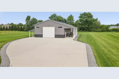 19137 Landing Lane, Columbia Station, OH 44028 - Photo 46