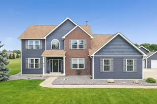 19137 Landing Ln, Columbia Station, OH 44028 - Photo 2
