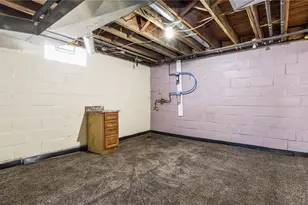 221 N 9th St, Cambridge, OH 43725 - Photo 32