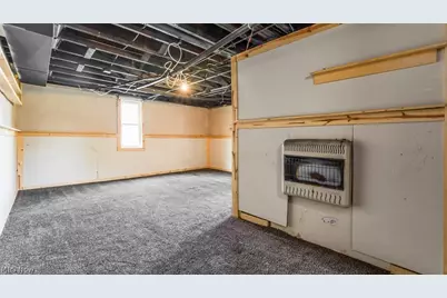 221 N 9th Street, Cambridge, OH 43725 - Photo 30