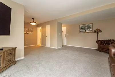 19201 Van Aken Boulevard #313, Huber Heights, OH 44122 - Photo 4