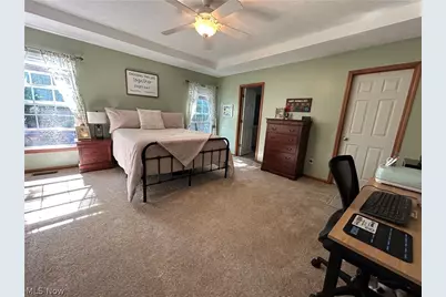 1052 Arrowhead Drive, Vermilion, OH 44089 - Photo 18