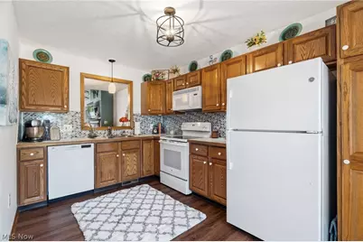 4630 Preserve Drive NW, Canton, OH 44708 - Photo 8