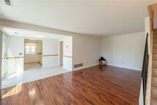77 Firebush Ln, Northfield, OH 44067 - Photo 4