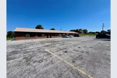 2923 Maysville Pike, South Zanesville, OH 43701 - Photo 2