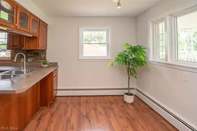 3920 Ashwood Street NW, Canton, OH 44708 - Photo 8
