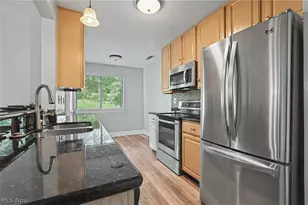 3800 Rosemont Blvd, Akron, OH 44333 - Photo 14