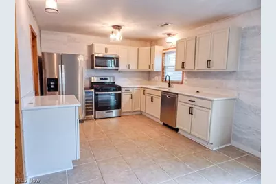 907 Bunker Hill Road, Medina, OH 44256 - Photo 2