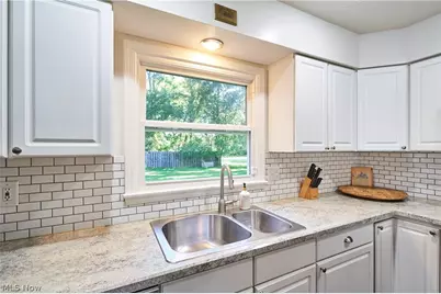 3447 Tennyson Drive, Fairlawn, OH 44333 - Photo 10