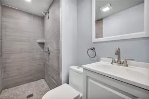 2172 West Blvd, Loveland, OH 44102 - Photo 38