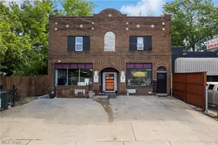 1305 Brown St, Akron, OH 44301 - Photo 1