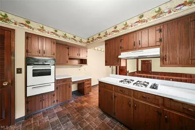 504 Vinewood Avenue, Tallmadge, OH 44278 - Photo 14