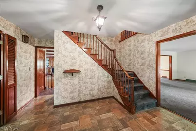 504 Vinewood Avenue, Tallmadge, OH 44278 - Photo 6